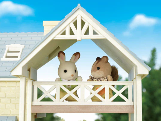 Sylvanian Families Bluebell Cottage Gift Set - Image 6