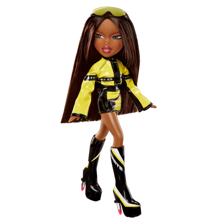 Bratz Scorchin' Sasha Fashion Doll - Image 5