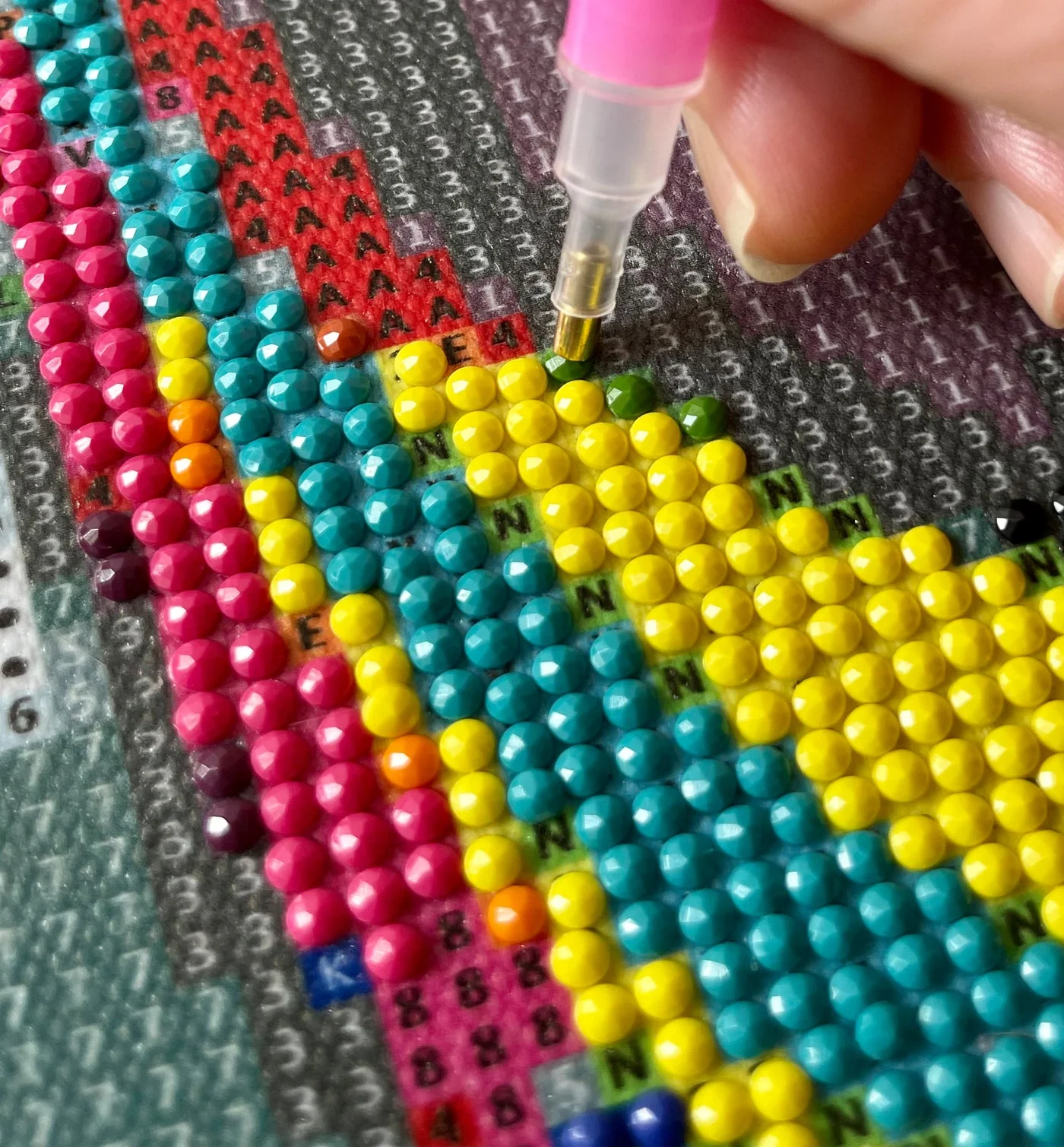 Bright coloured Cat Diamond Art - Image 3