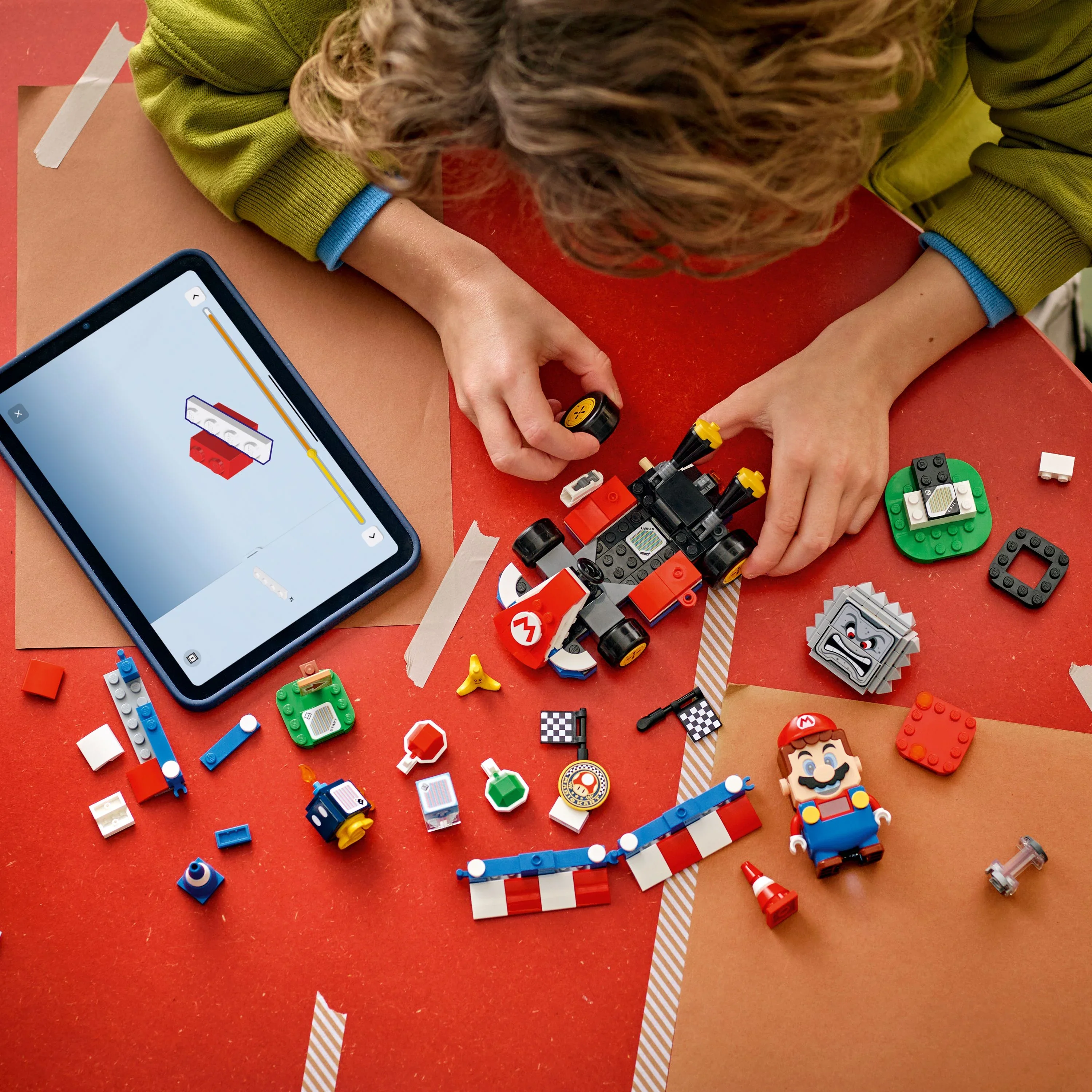 LEGO Mario Kart – Interactive Mario & Standard Kart 72043 - Image 6
