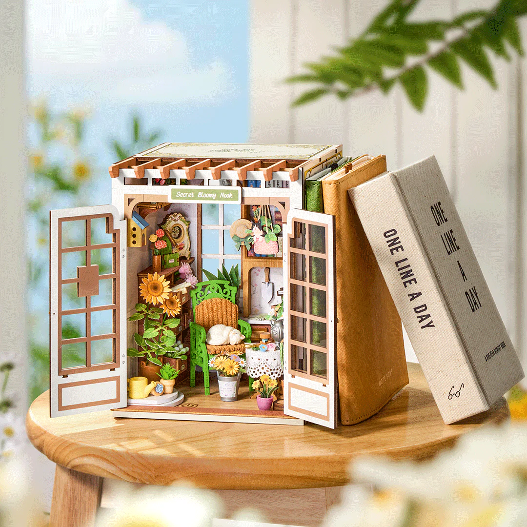 Rolife Secret Bloomy Nook DIY Book Nook Kit - Image 2