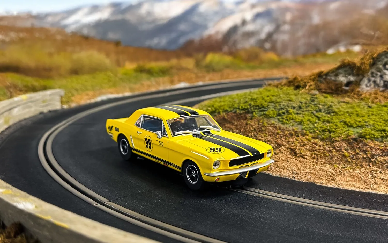 Scalextric Ford Mustang Rassler Racing Car - Image 6